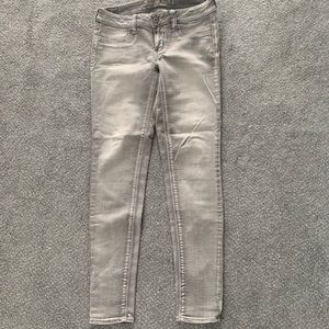 American Eagle grey jeans size 4 regular length